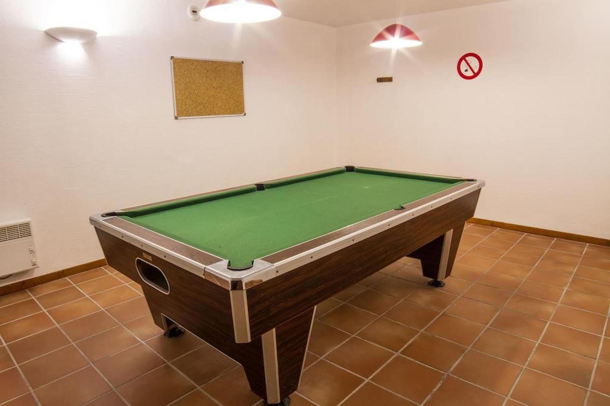 Apartamento con jardín - Montana Park Enveitg Exterior foto